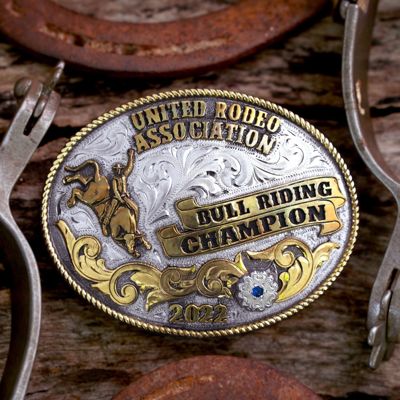 United Rodeo Association Bull Riding Champion 2022 - Rodeo Buckle Gallery 2